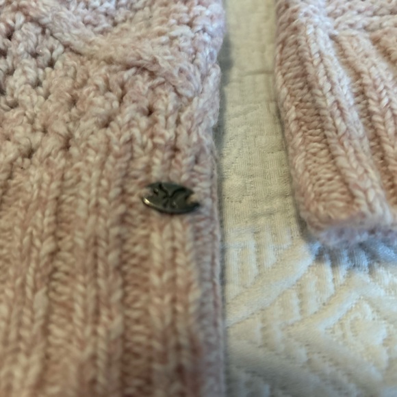 American Eagle Outfitters Sweater - Picture 2 of 5